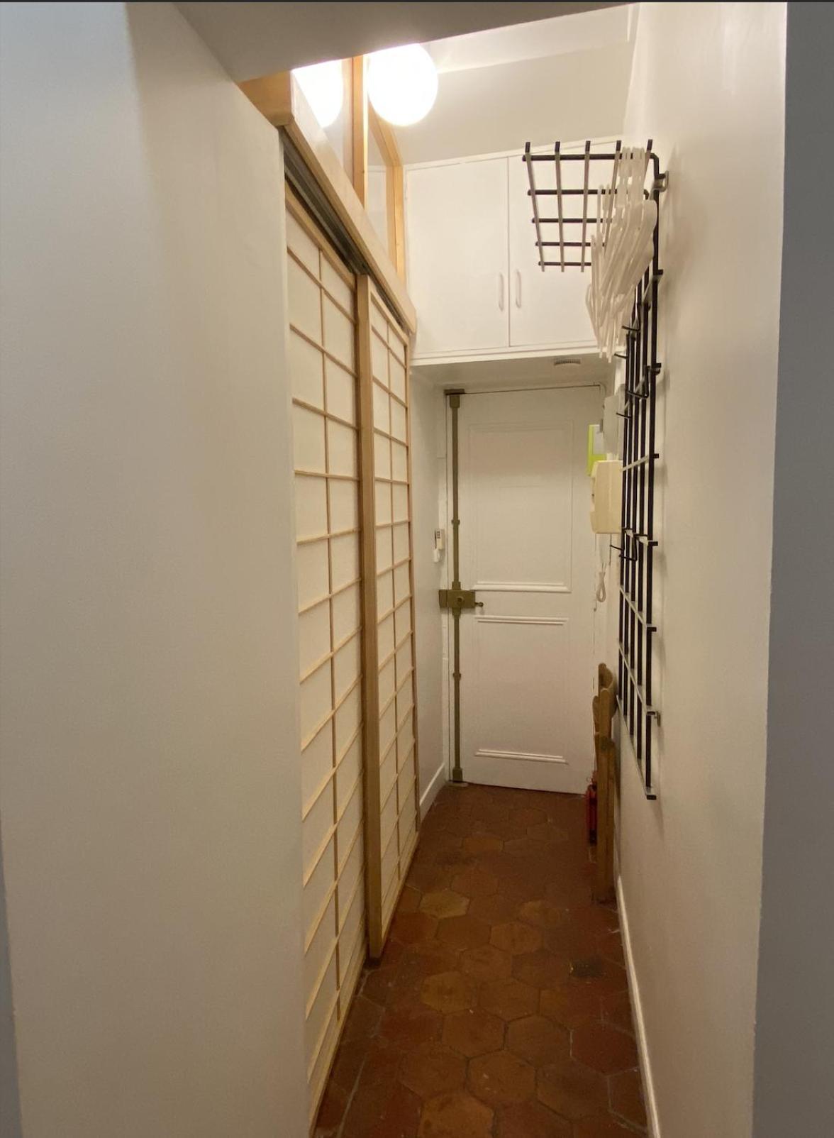 Appartement Marais With Mezzanine Parijs